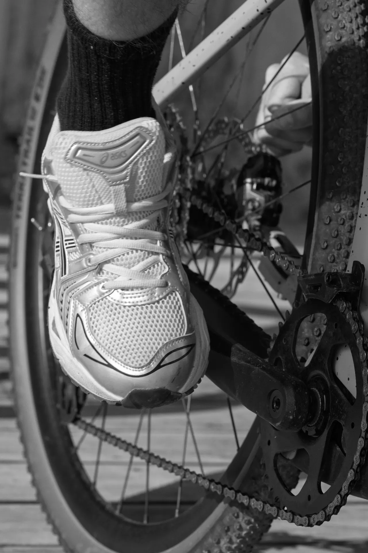 Détail d'un vélo Raymon gravel, Gruissan Outdoor